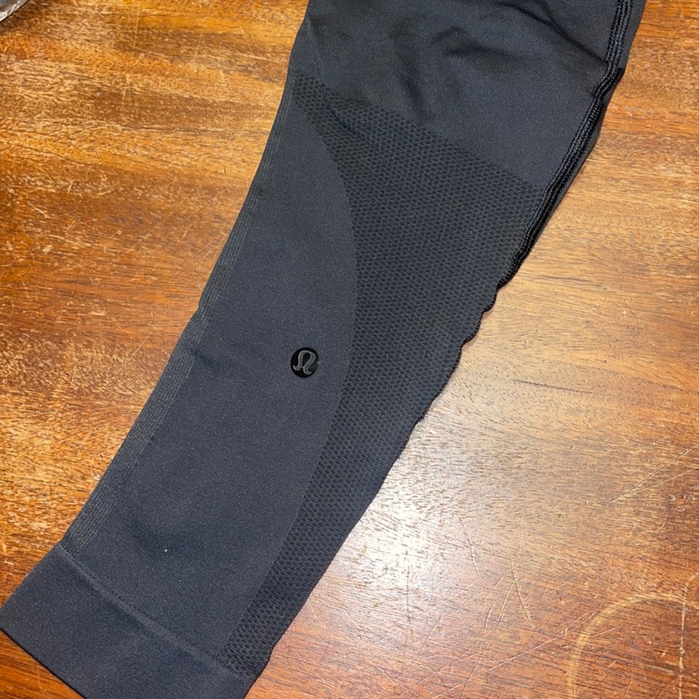 Lululemon Leggings Size 0-2 Black
